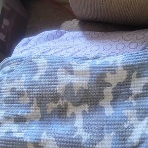 Secret Treasures Woman’s blue & gray Camo